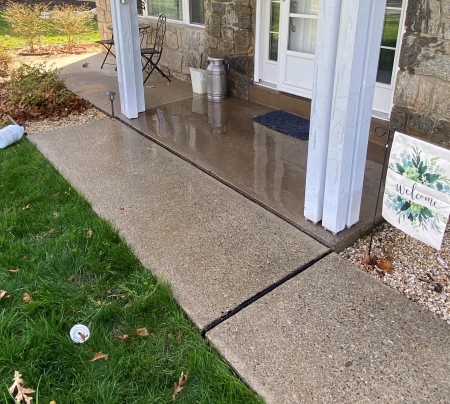 After 10 important tips for pressure washing your walkway in