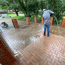 Cleaning vs. Pressure Washing: What’s Best for Your Driveway?