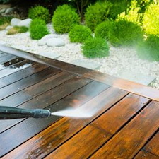 7 Deck Pressure Washing Tips to Clean Your Deck in 2024