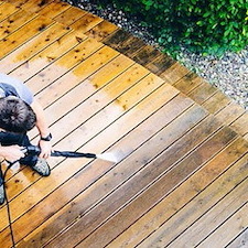 Cleaning vs. Pressure Washing: What’s Best for Your Deck?