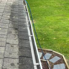 gutter-cleaning-made-new-in-south-whitehall-township-pa 1